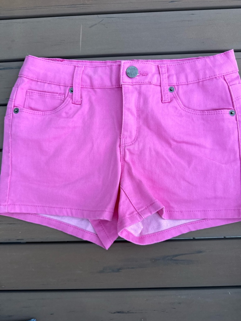 Hybrid & company Hot Pink Stretch Bootie Lift Shorts